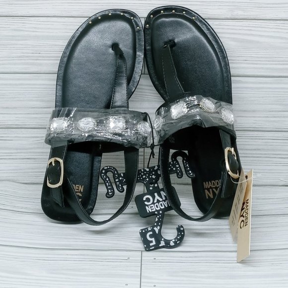 Madden NYC Women's Black Studded Thong Flat Sandals Size 5 - Picture 2 of 8